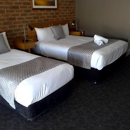 Kerang Motel Екстериор снимка