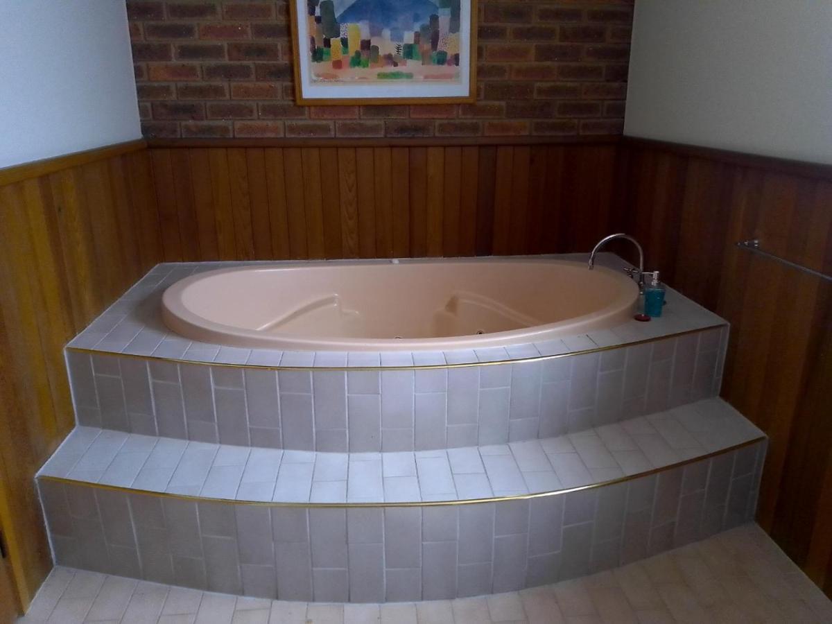 Kerang Motel Екстериор снимка