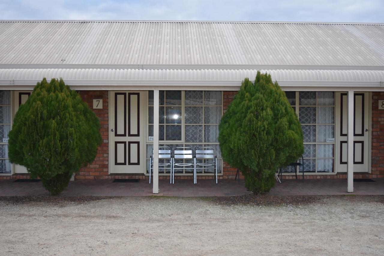 Kerang Motel Екстериор снимка