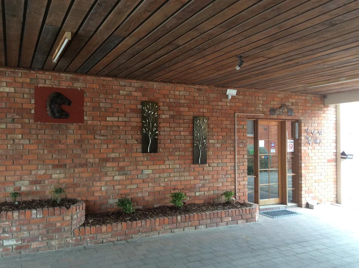 Kerang Motel Екстериор снимка