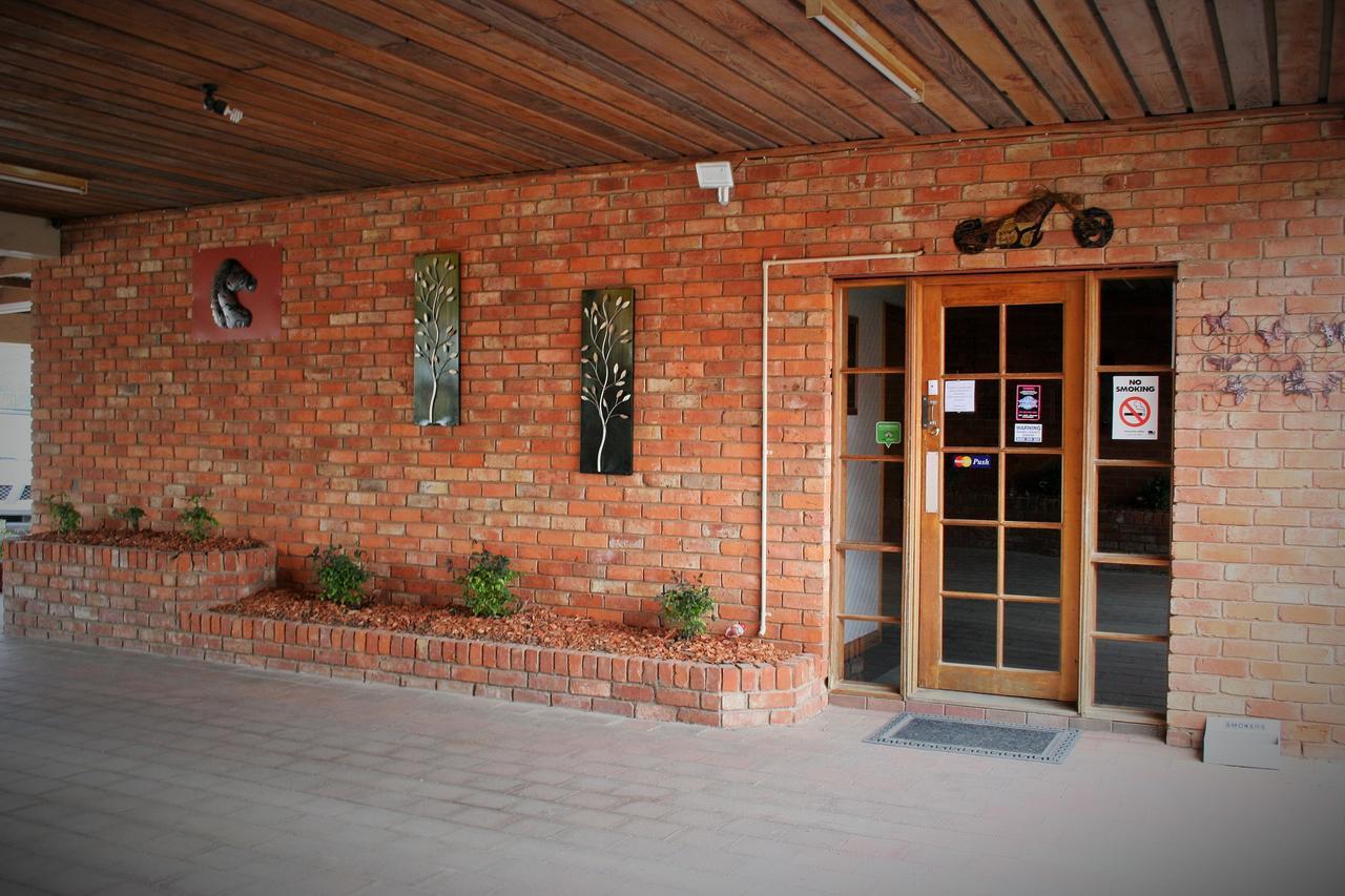 Kerang Motel Екстериор снимка